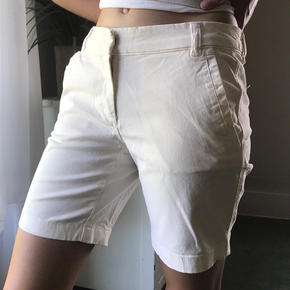 J Crew cream color cotton women’s shorts